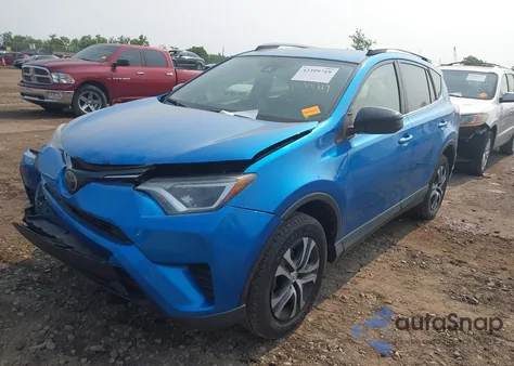 2017 Toyota Rav4 Le из США, поврежденный, VIN JTMZFREV6HJ703512